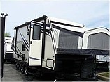 14 Palomino SolAire Ultra Lite