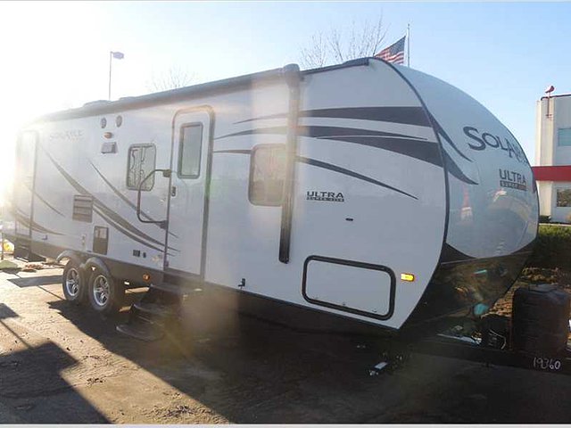 2015 Palomino SolAire Ultra Lite Photo