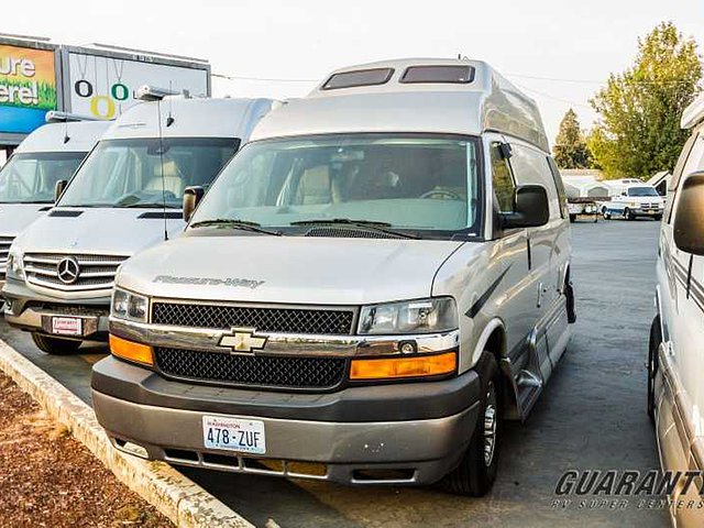 2009 Pleasure-way Lexor Photo