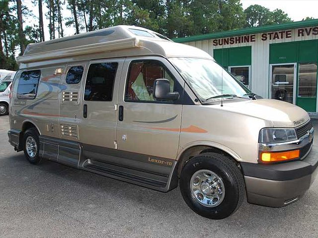2007 Pleasure-way Lexor Photo