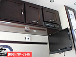 2013 Pleasure-Way Pursuit Photo #25