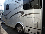 2015 Pleasure-Way Pursuit Photo #2