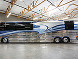 2001 Prevost Featherlite Photo #2