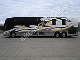 2005 Prevost Featherlite Photo #2