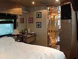 02 Prevost Featherlite