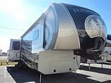 15 Redwood RV