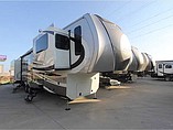 15 Redwood RV
