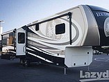 15 Redwood RV