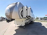 15 Redwood RV