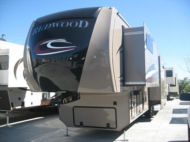 2015 Redwood RV Redwood Photo