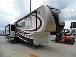 15 Redwood RV
