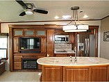 2016 Redwood RV Redwood Photo #9