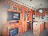 2015 Redwood RV Sequoia Photo #10