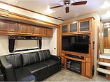 2015 Redwood RV Sequoia Photo #5