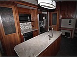 2015 Redwood RV Sequoia Photo #12