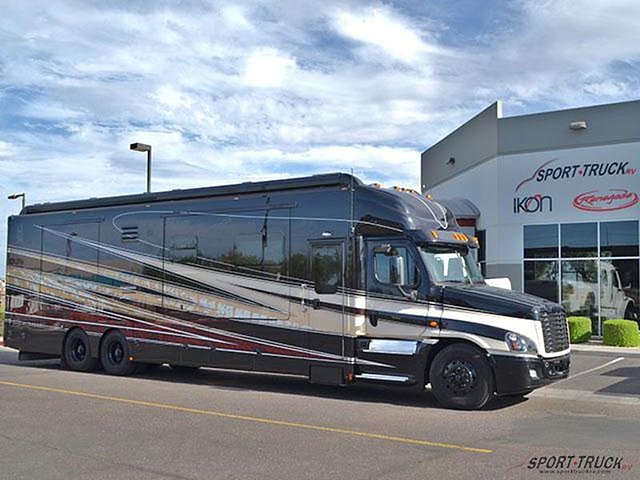 2015 Renegade Motorcoach Photo