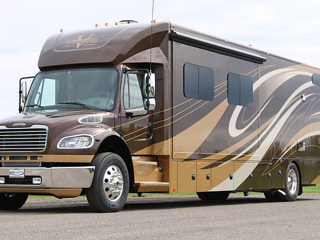 2016 Renegade Motorcoach Photo