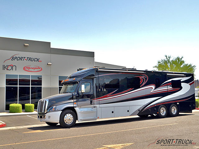 15 Renegade Motorcoach