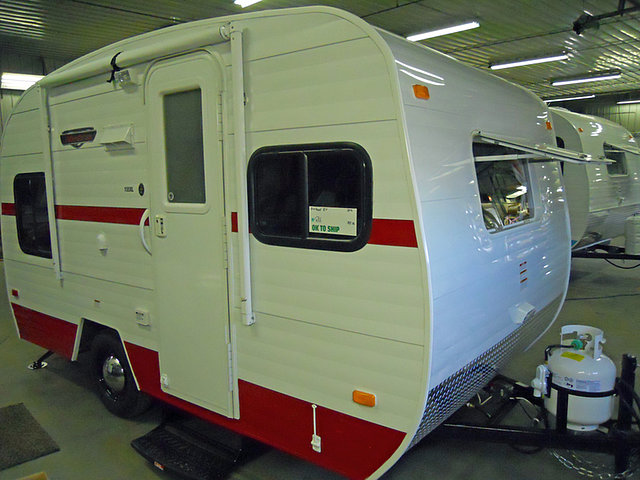 2015 Riverside RV Retro Photo