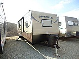 16 Riverside RV