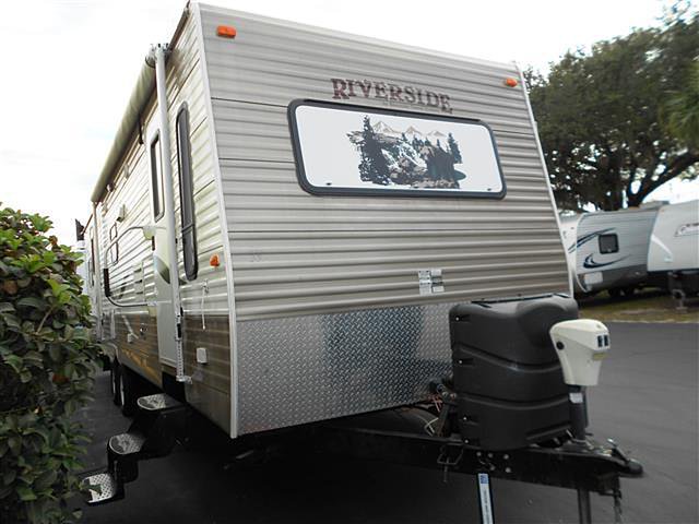 13 Riverside RV