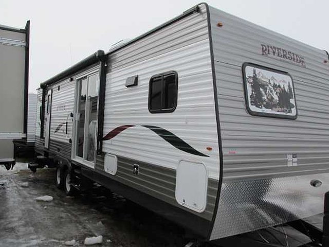 2015 Riverside RV Riverside Photo