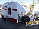 15 Riverside RV White Water