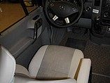 2015 Roadtrek Adventurous Photo #7