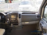 2015 Roadtrek Adventurous Photo #15