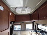 2015 Roadtrek Adventurous Photo #8