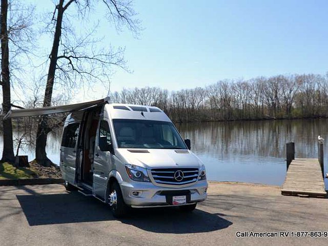 15 Roadtrek Adventurous