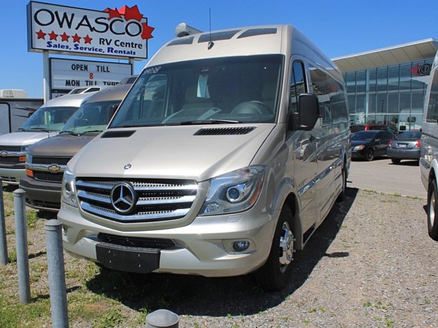 2015 Roadtrek Adventurous Photo