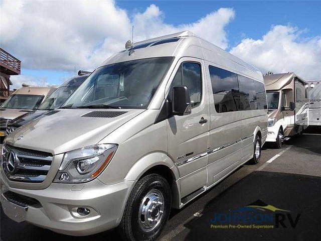 2015 Roadtrek Adventurous Photo