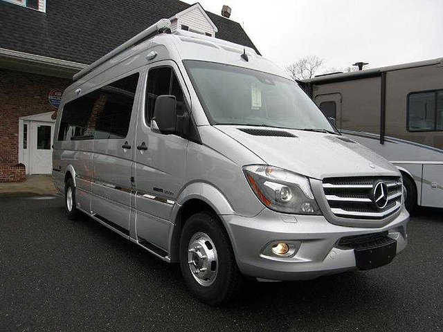 15 Roadtrek