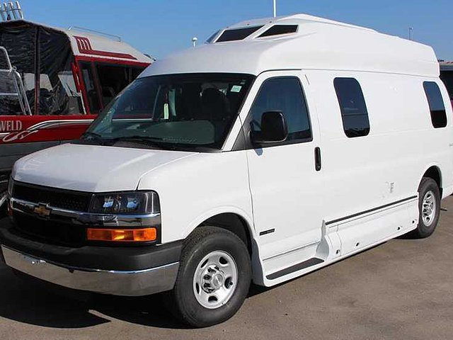 15 Roadtrek Ranger