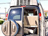 2015 Roadtrek Versatile Photo #6