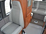 2015 Roadtrek Versatile Photo #23