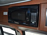 2015 Roadtrek Versatile Photo #29