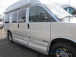 2015 Roadtrek Versatile Photo #9