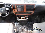 2015 Roadtrek Versatile Photo #21