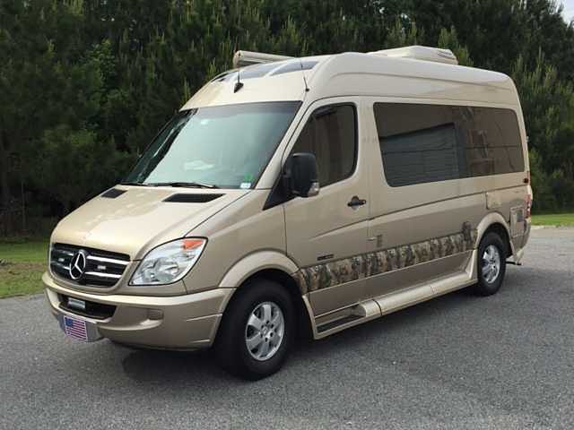 13 Roadtrek SS Agile