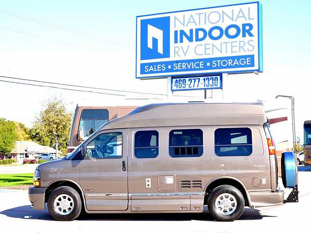 2015 Roadtrek Versatile Photo