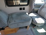 2000 Roadtrek Versatile Photo #29