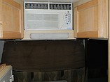 2004 Roadtrek Versatile Photo #21