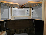2004 Roadtrek Versatile Photo #36