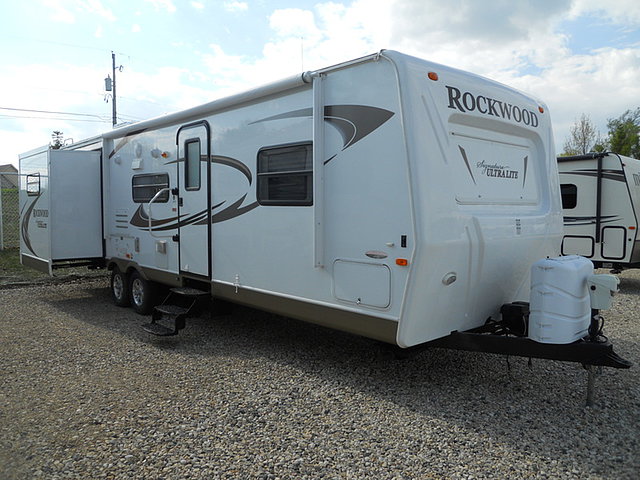2011 Rockwood Signature Ultra-Lite Photo