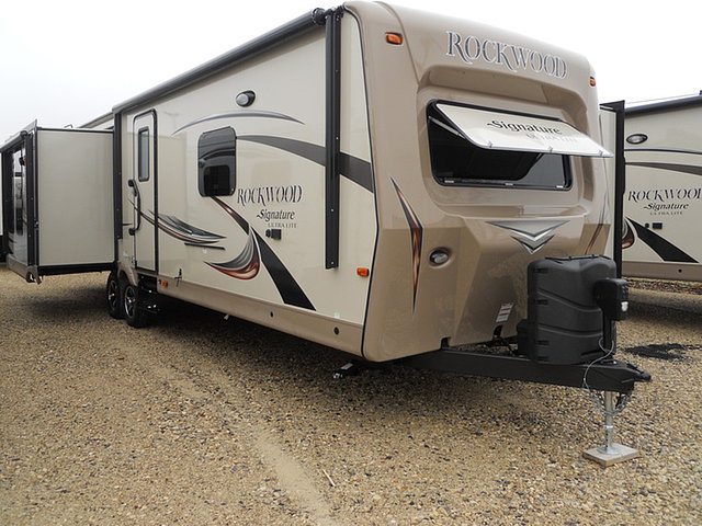2016 Rockwood Signature Ultra-Lite Photo