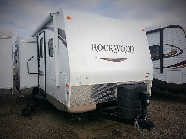 2015 Rockwood Ultra-Lite Photo