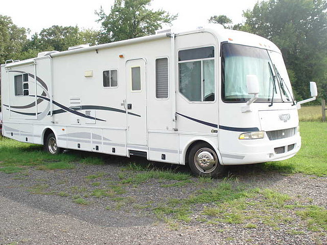 2002 R-Vision Condor Photo
