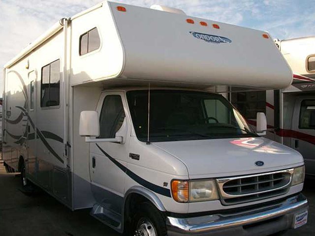 2003 R-Vision Condor Photo